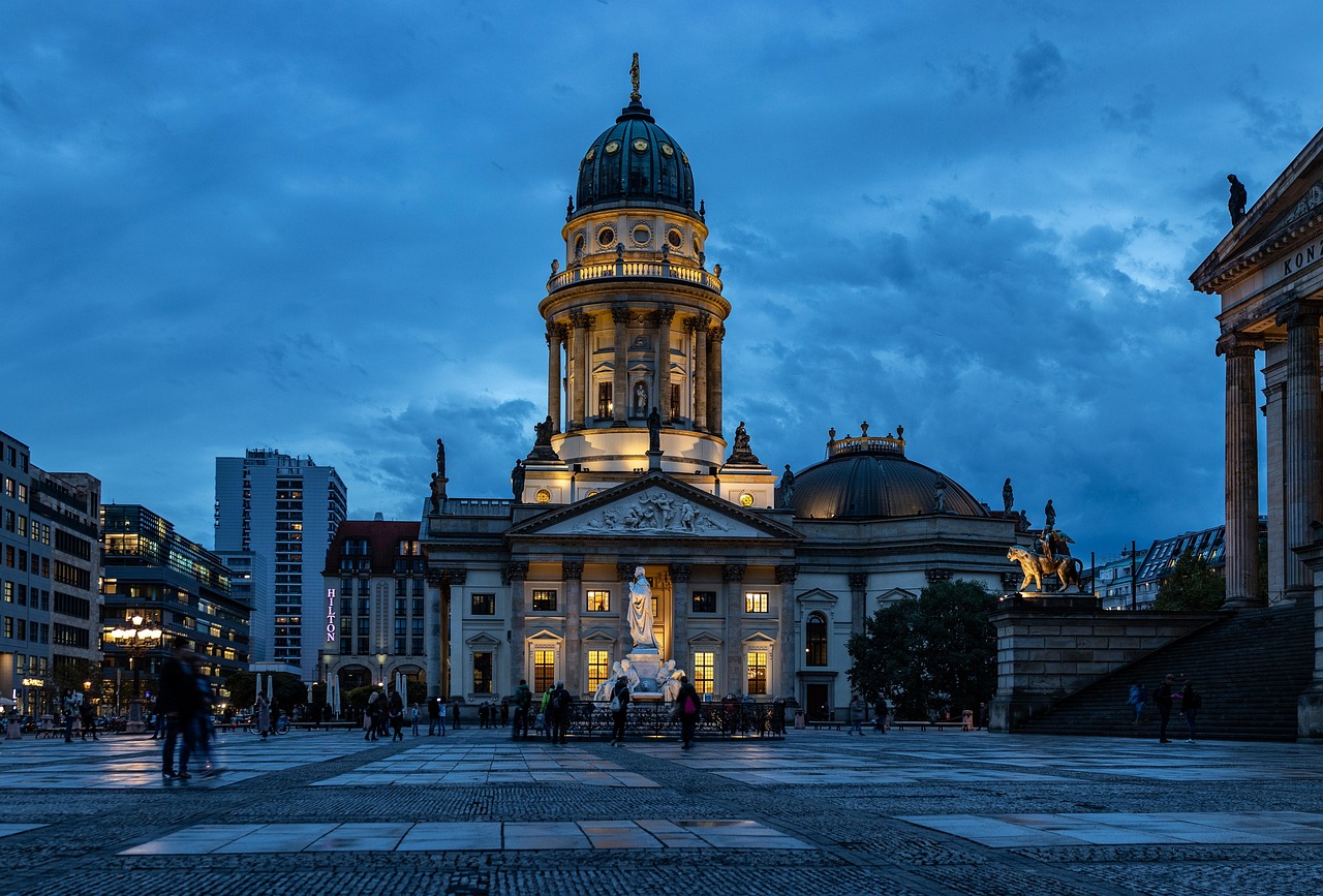 Top 6 Astronomie-Vereine in Berlin für Pluto-Begeisterte 2026